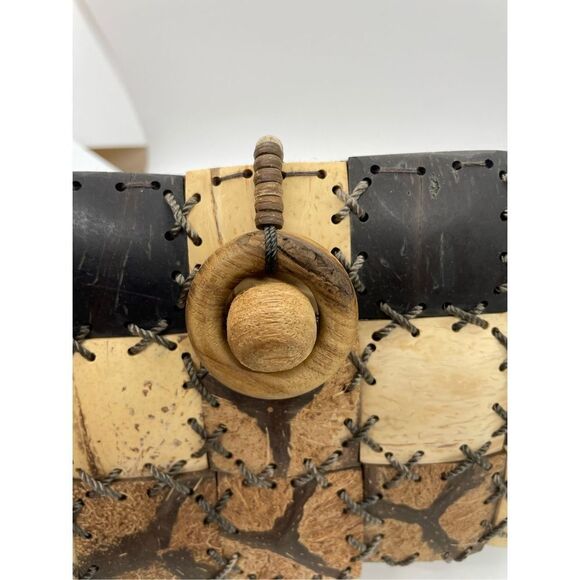 Coconut Handmade Handbag BohoSummer Purse - Picture 5 of 9